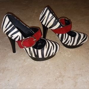 🦓 Cute Zebra Print Mary Jane Heels With Red Buckle 🦓